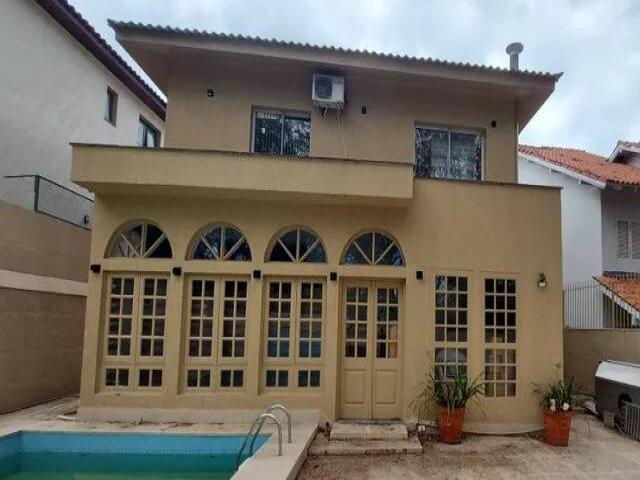 #7 - Casa para Venda em Santana de Parnaíba - SP