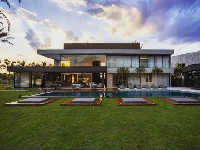 #8 - Casa para Venda em Santana de Parnaíba - SP