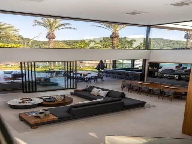 #8 - Casa para Venda em Santana de Parnaíba - SP - 2